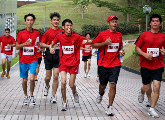 Close friends make the final up-slope sprint in unison 