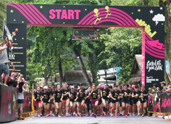 More than 4,600 Girls and Their Best Friends Ruled Running at Second Edition of Nike Goddess 5K