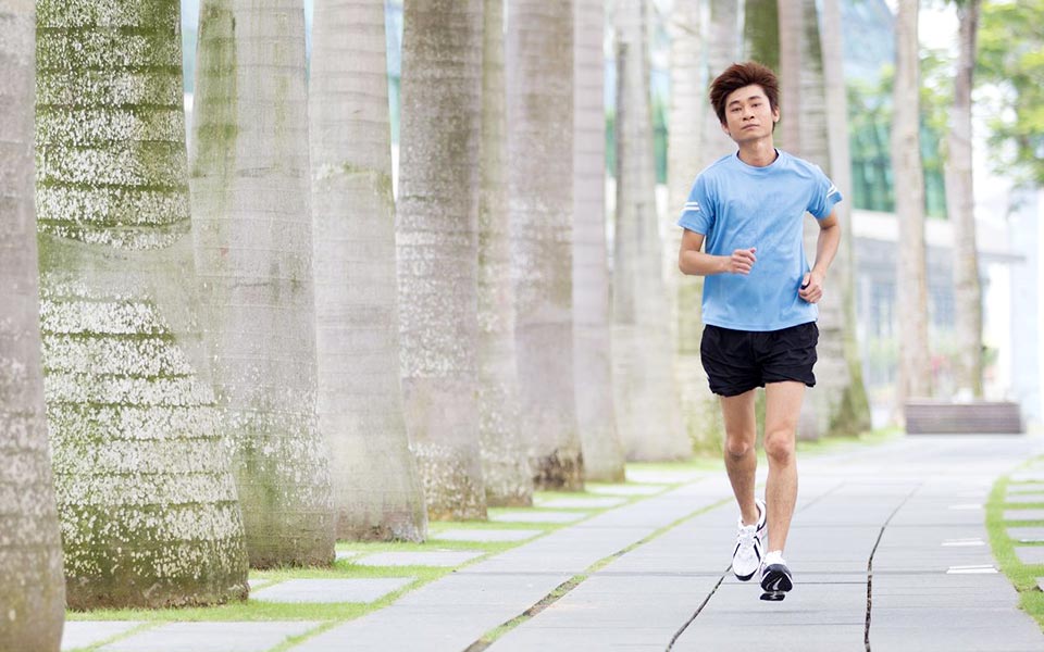 Understand the Revised IPPT System and Score for Your 2.4KM Run!