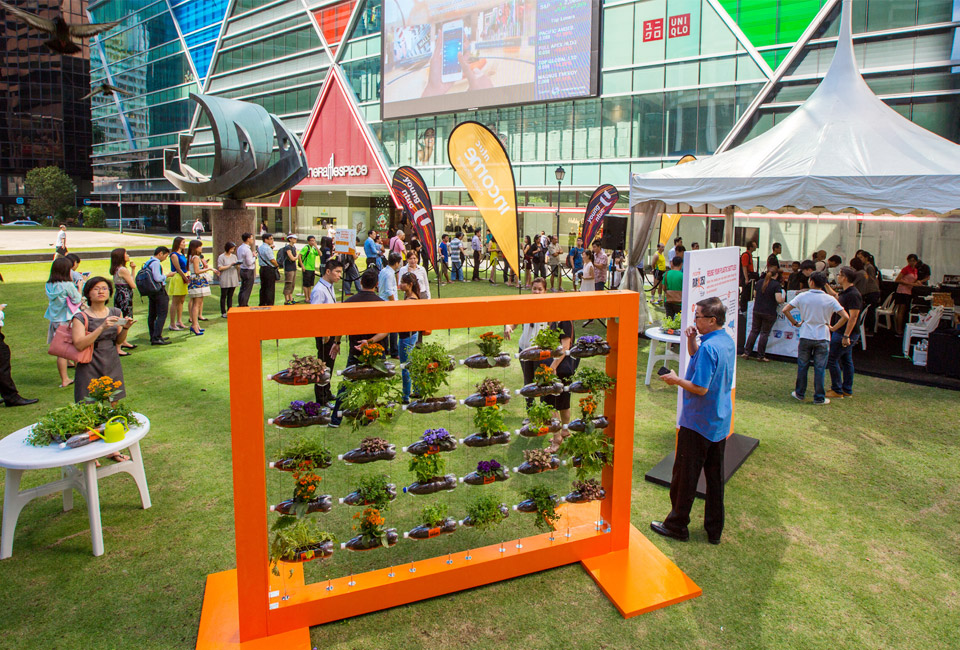 NTUC Income RUN 350 2015 Runs towards Greener Future