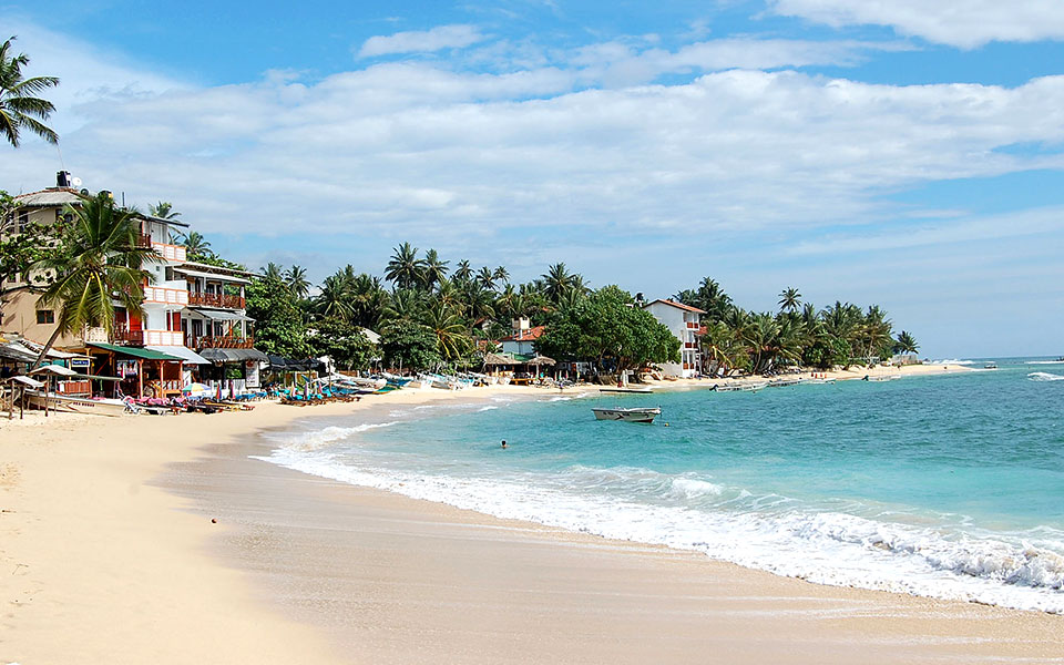 Can You Keep a Secret? These 10 Little-Known Asia Beaches Are Paradise for Runners