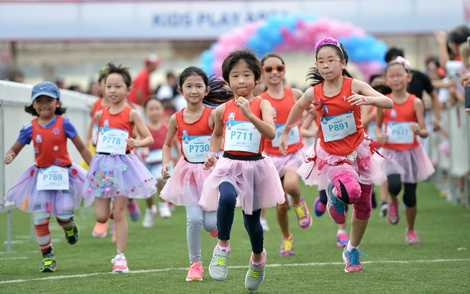 Record 17,000 at 10th Great Eastern Women's Run