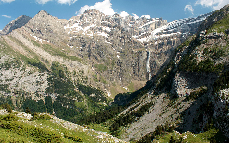 The Most Spectacular and Challenging Running Trails in Southern France