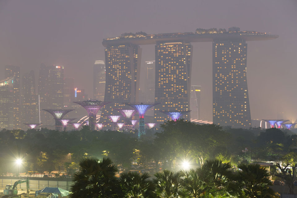 When a Haze Settles Over Singapore on Event Day, Do You Lose Your Cool?