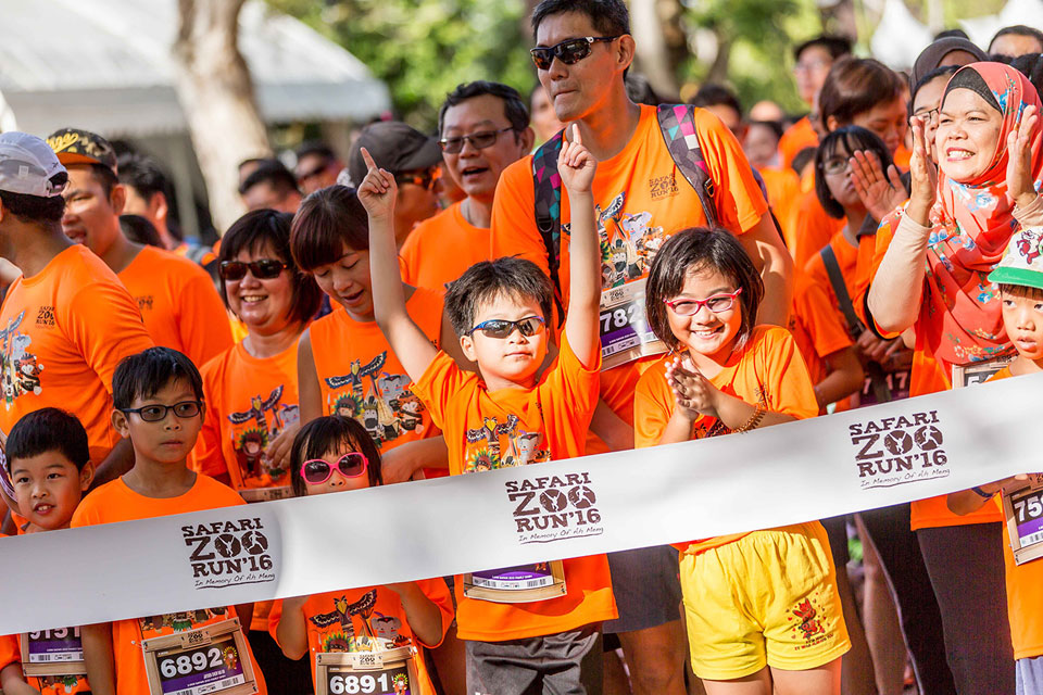 Want to Run with Wild Animals? Take Your Kids to Safari Zoo Run 2017!