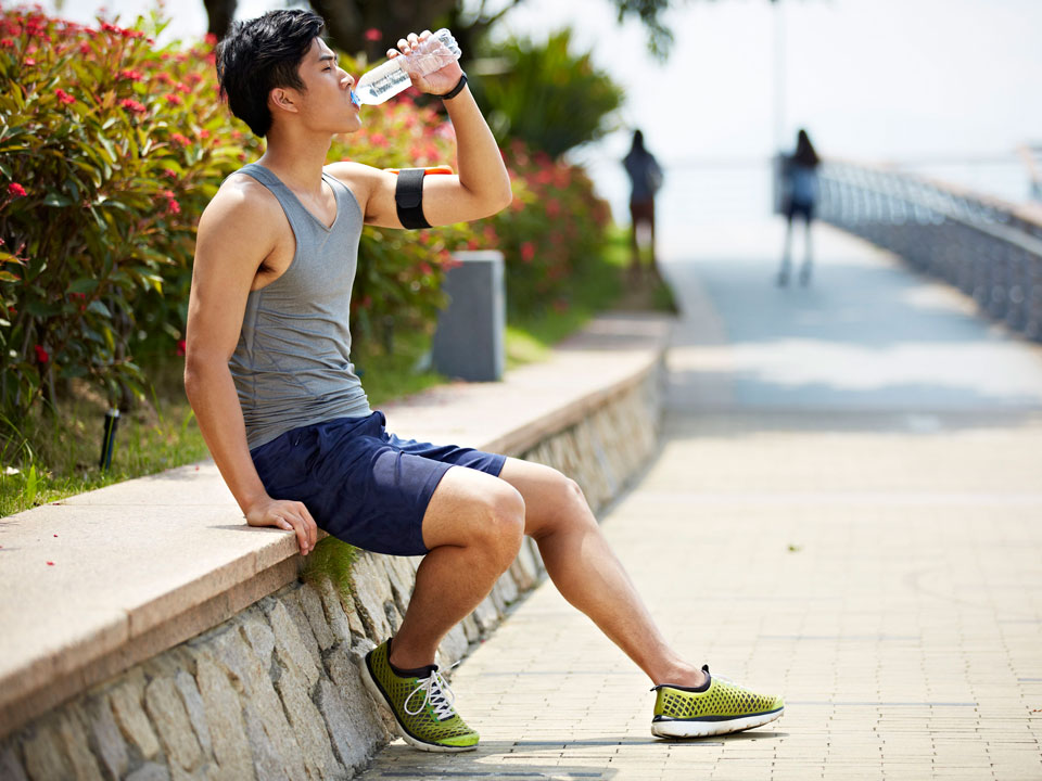 Water, Water Everywhere: Why Runners Need it Most of All!