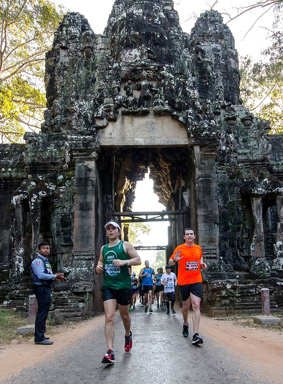Angkor Wat International Half Marathon 2017: Return and Run Back with History