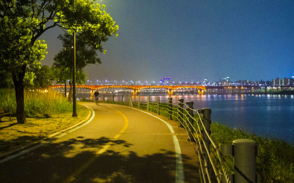 10 Asian Cities Solo Runners Will Fall Head Over Heels With