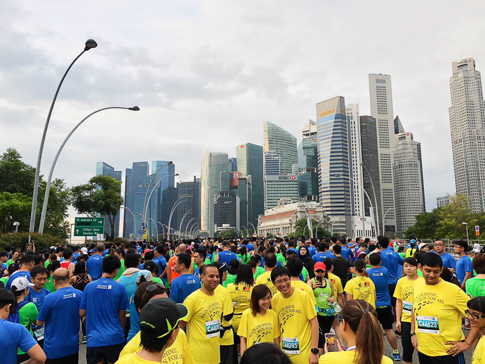 Standard Chartered Singapore Marathon 2017 Review by Carla Dunareanu