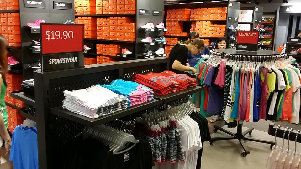 Where to Buy the Cheapest Running Shoes in Singapore - Nike factory store