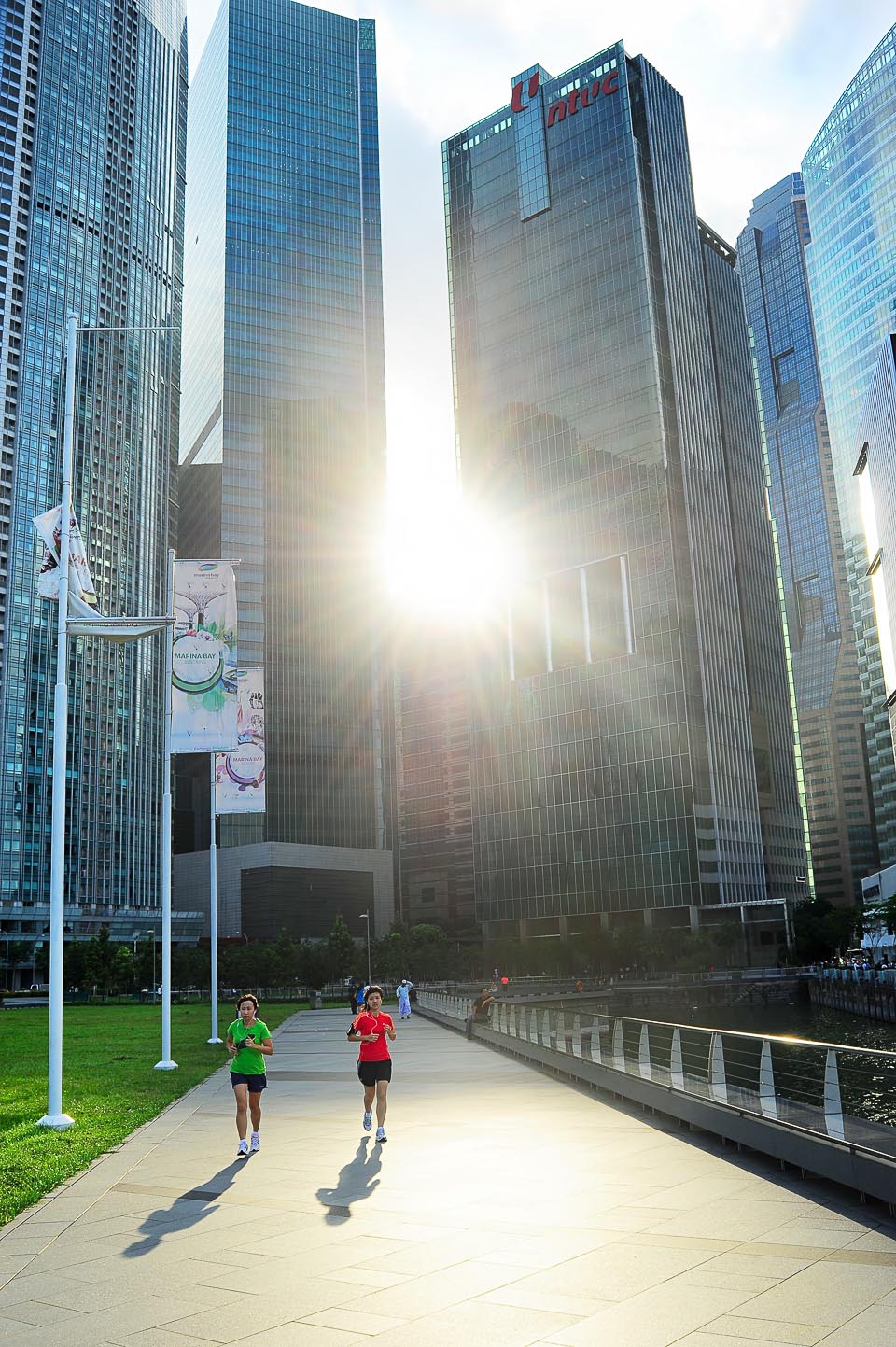 Ultraviolet Radiation in Singapore Hit “Extreme” Level, Runners Should Take Precautions When Running in the Afternoon