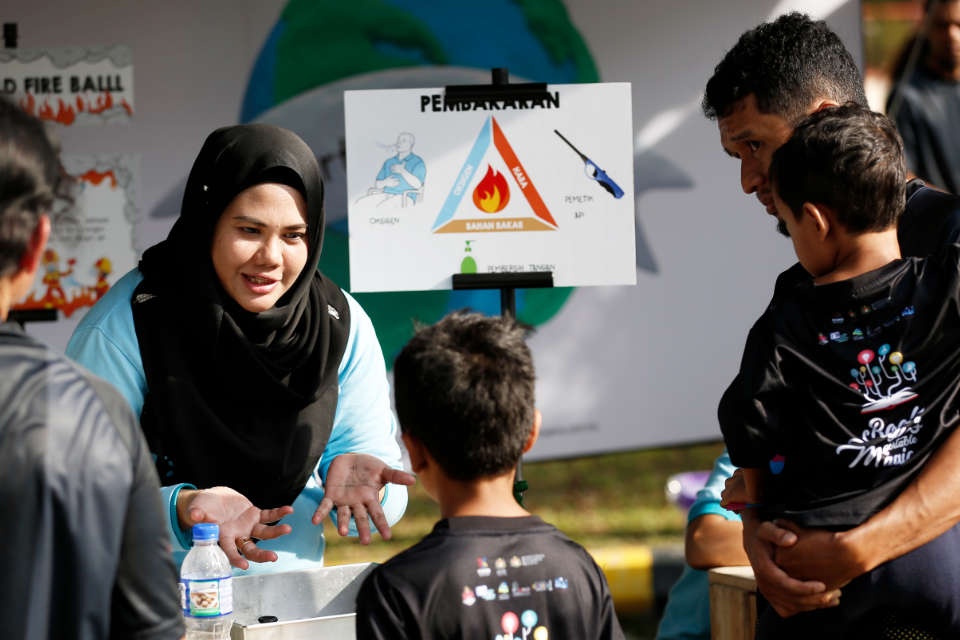 2,000 Runners Participated In National Geographic First-Ever Earth Day Run 