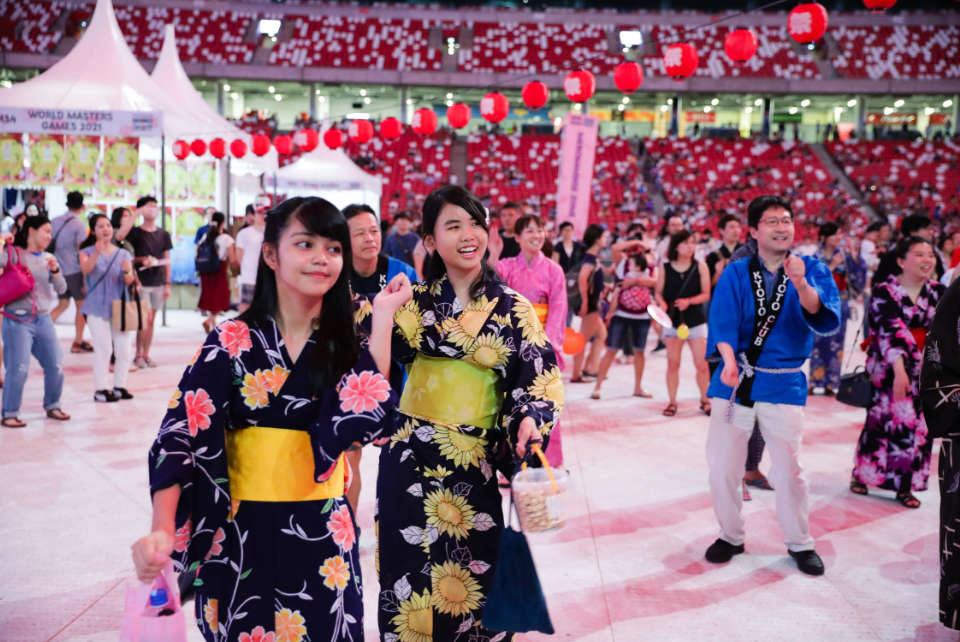 Massive Turnout at the First-Ever Japan Summer Festival