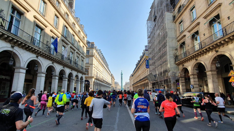 If You Want A Memorable Holiday Run Then The Paris Marathon Have to Be In Your Running List!