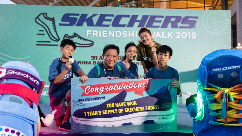 3,000 People Took A Stroll Down At SKECHERS Friendship Walk