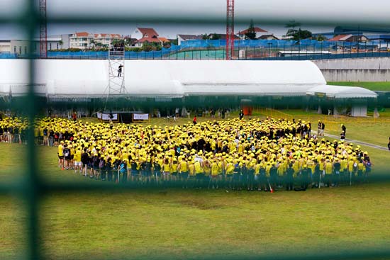 Yellow Ribbon Prison Run 2013: A Race Laced with Grace