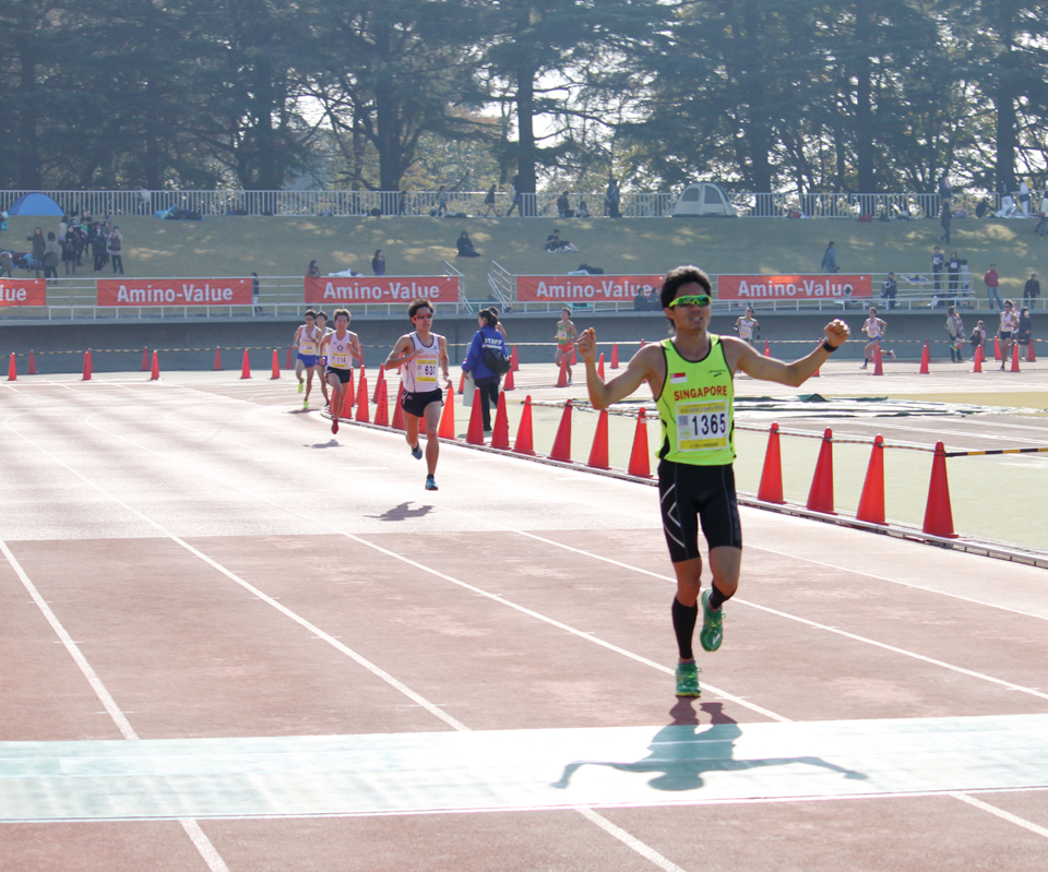 Mok Ying Ren Breaks National Record at Ageo City Half Marathon