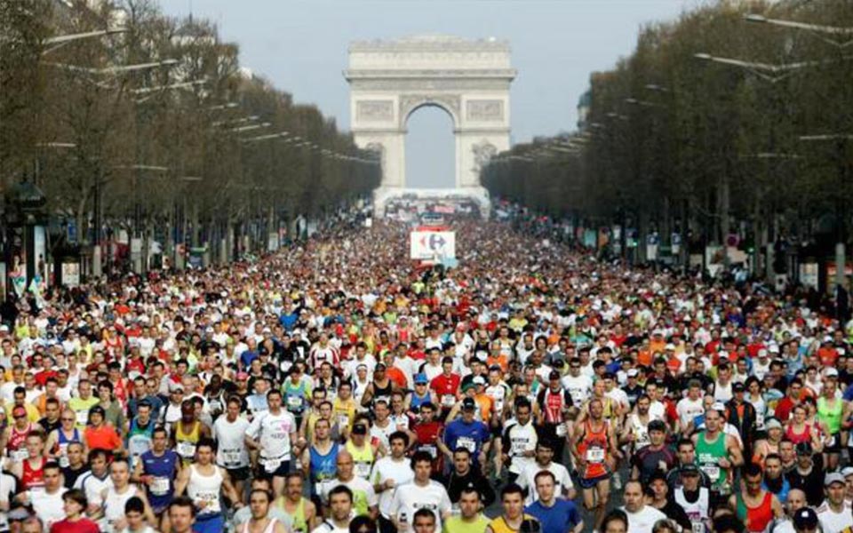 20 Of The Most Powerful Marathon Photos Of 2013 