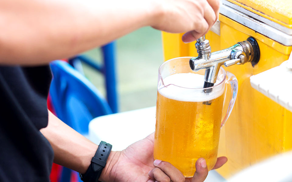 Why Your Post-Marathon Ritual Should Always Include a Beer!