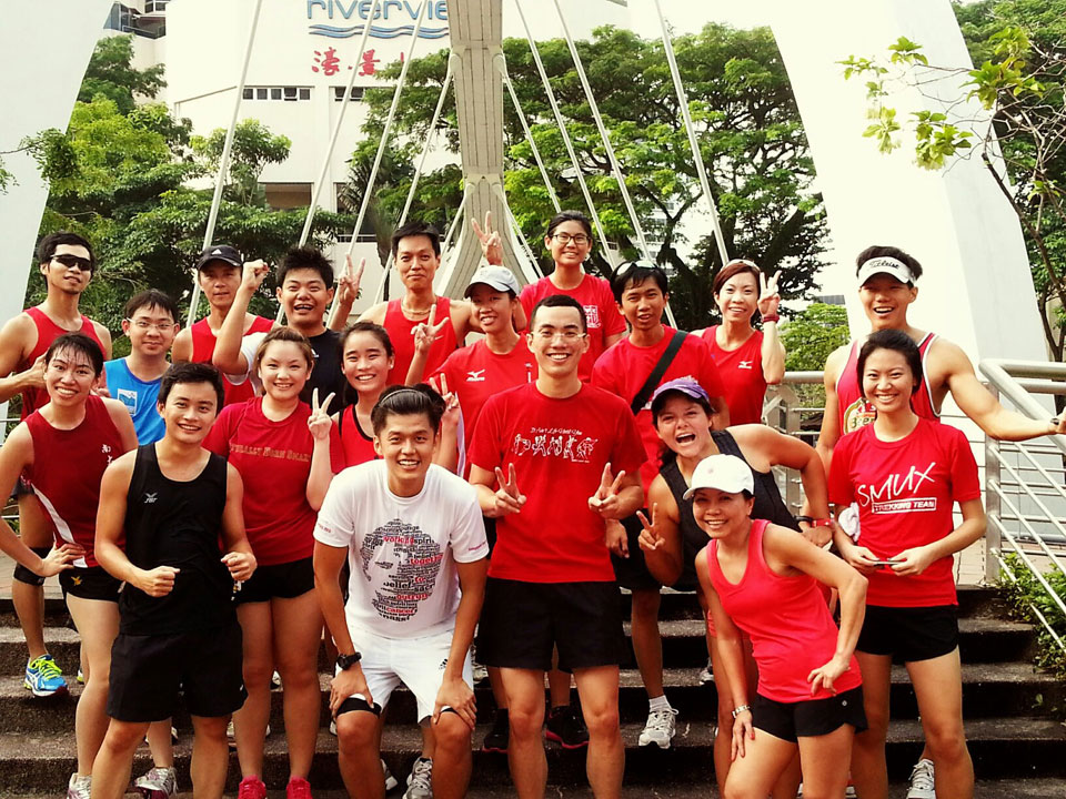Morning Greeters Run Circles of Smiles around Singaporeans