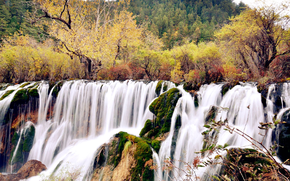 Ten of the Most Awe-Inspiring Running Trails in China