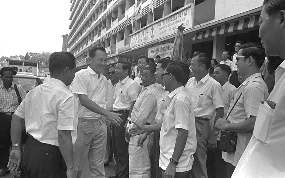 10 Lessons Every Runner Can Learn from Singapore's Founding Father, Lee Kuan Yew
