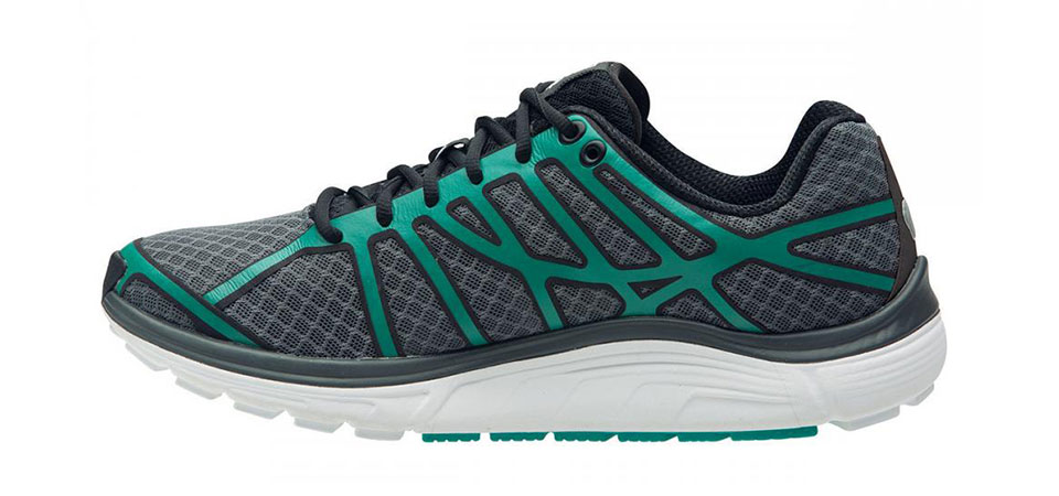 10 Best Maximalist Running shoes For Cushioning Lovers