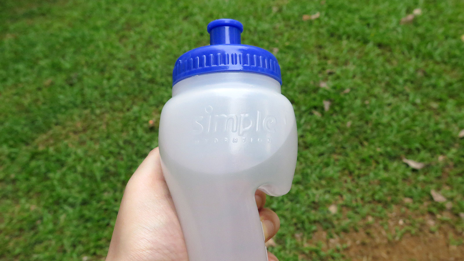 Simple Hydration Water Bottles - Believe in the Run