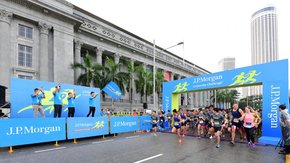 J.P. Morgan Corporate Challenge 2017 Flagged Off More Than 14,000 Runners from Civic District