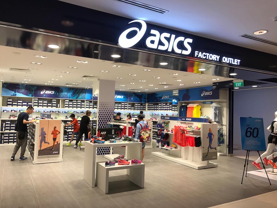 asics outlet junction one