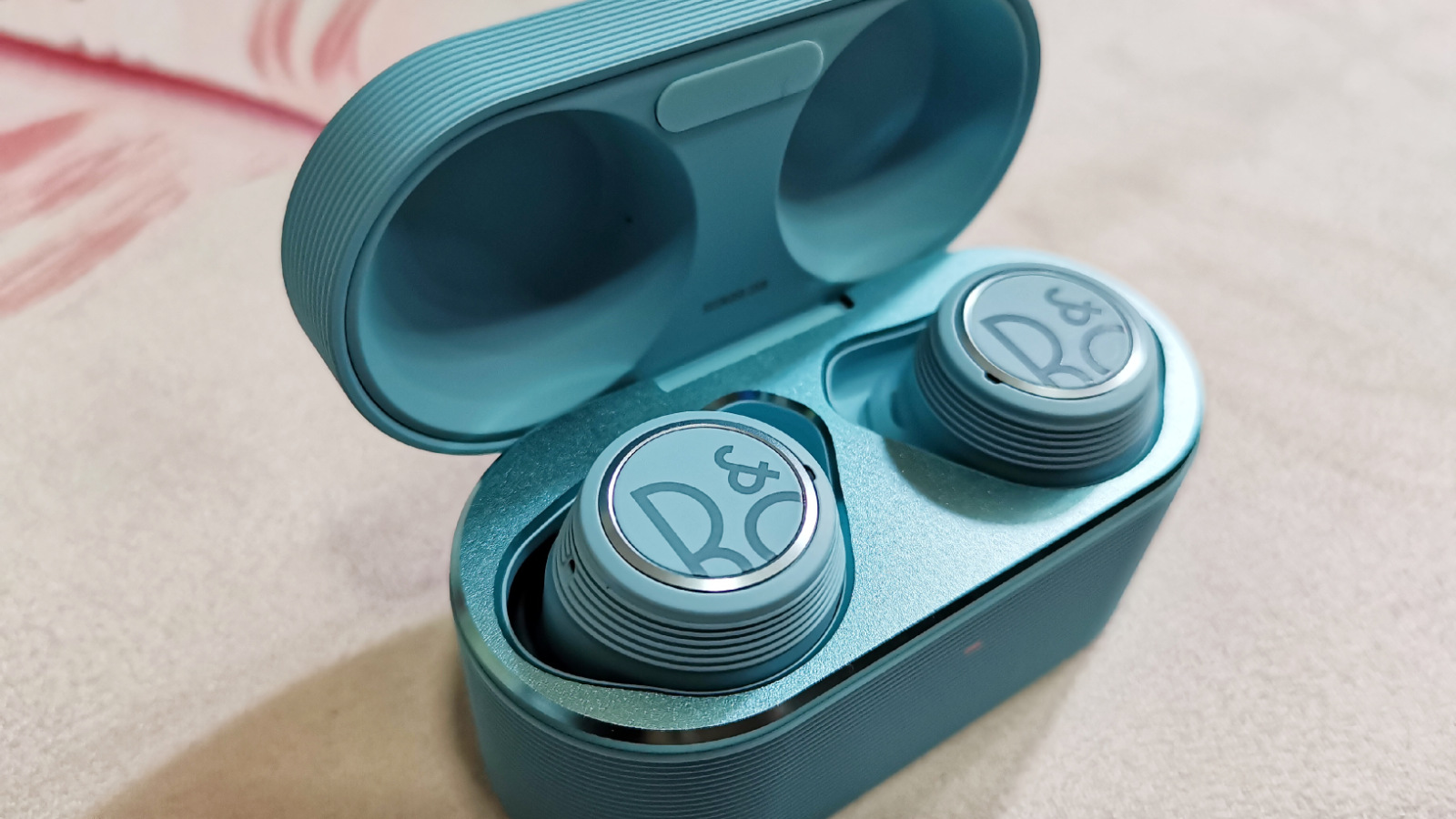 My Ears Thanked Me When I Inserted These Wireless Earphones!