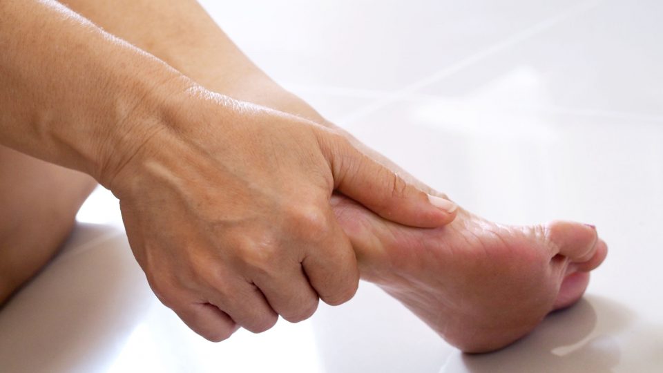 The Plantar Fasciitis Exercise Routine to Relieve Foot Pain