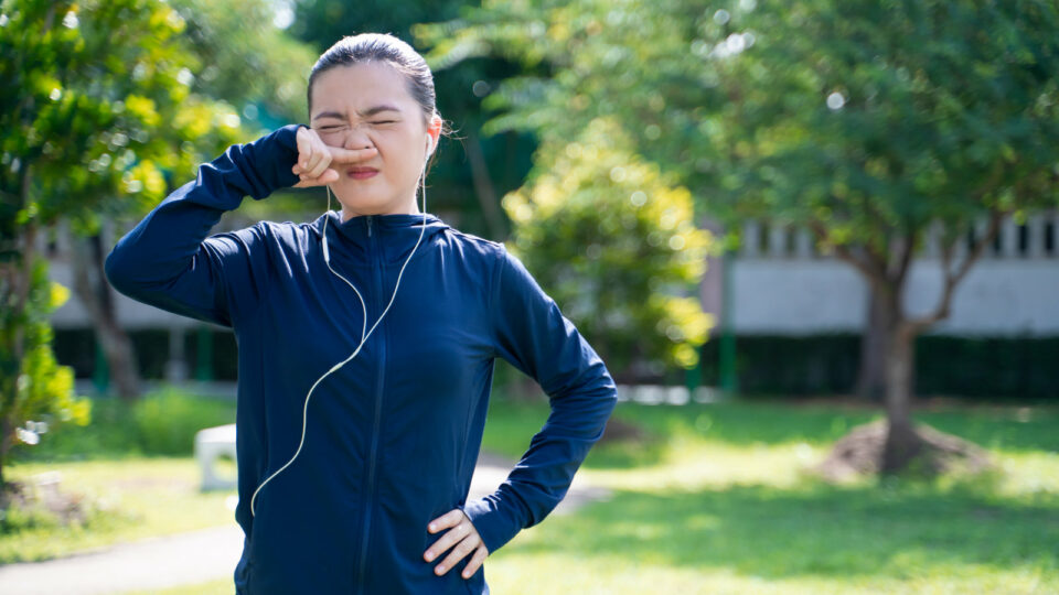 Runny Nose and Sneezing While Running: Causes and Remedies