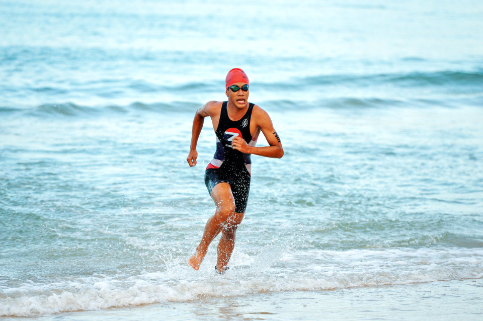 Laguna Phuket Triathlon 2023: Epic Victory for British Duo